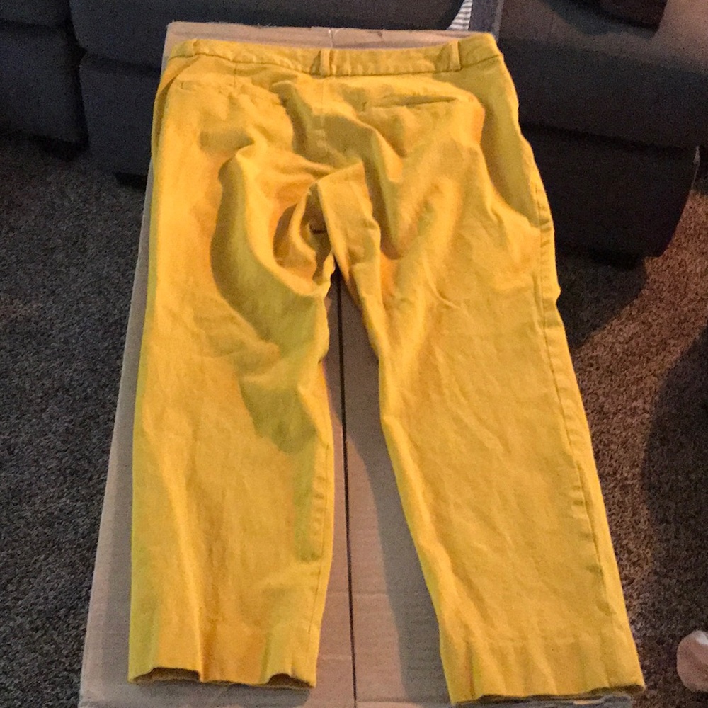 Yellow pants - Picture 3 of 3
